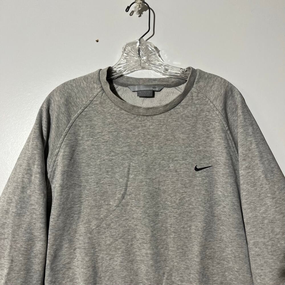 Vintage Y2K Nike Gray Retro Crew Neck Pullover Sweater Men's Size XL - Picture 2 of 7